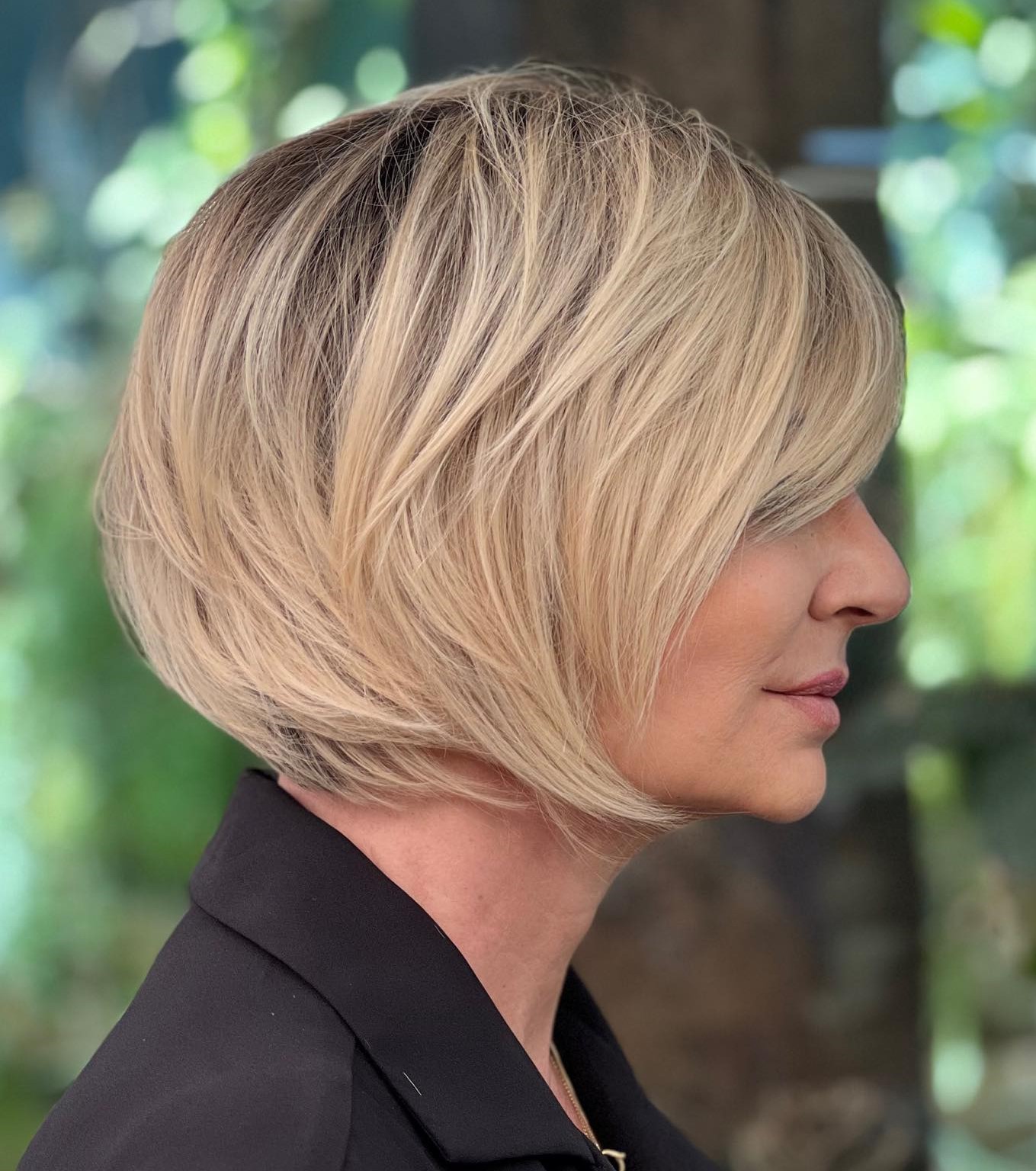 Over 40 Short Layered Blonde Bob